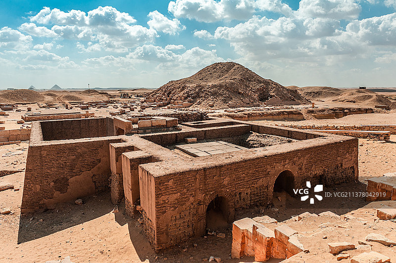 埃及阶梯金字塔及其它图片素材