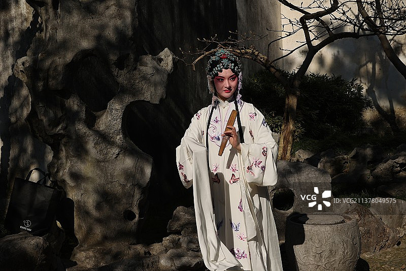 苏州园林昆曲人物图片素材