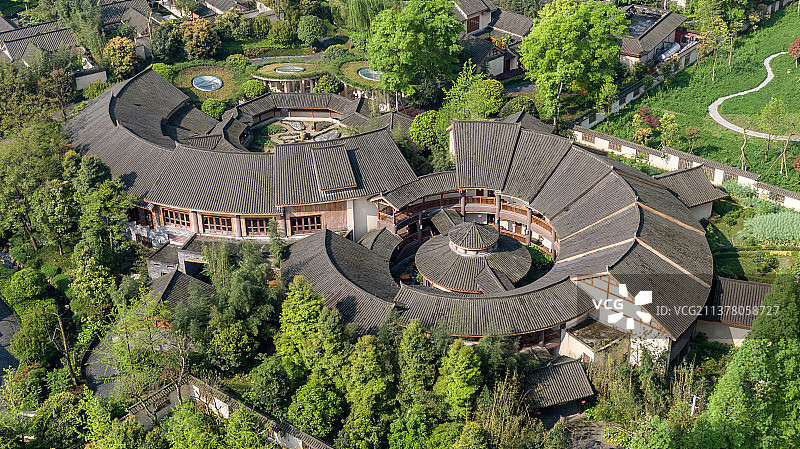 青城山六善酒店航拍图片素材