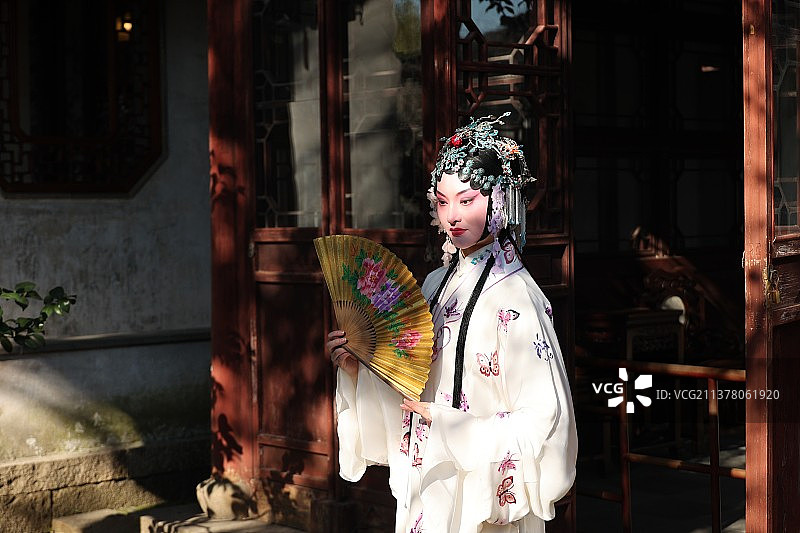 苏州园林昆曲人物图片素材