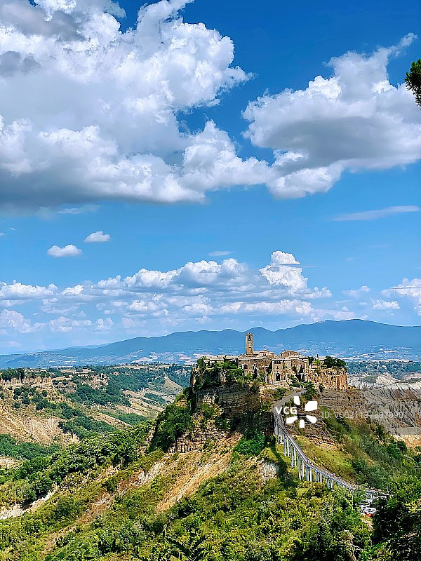 宫崎骏笔下的天空之城图片素材