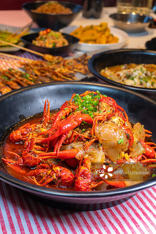 做熟的小龙虾美食图片素材
