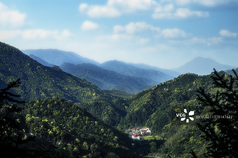 深山里的人家图片素材