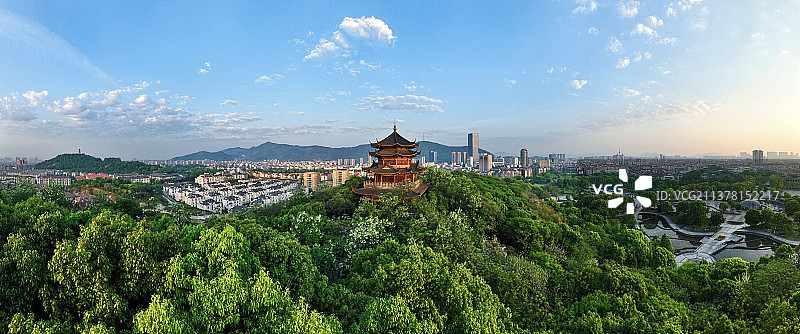 西施故里诸暨市文昌阁早晨城市图片素材