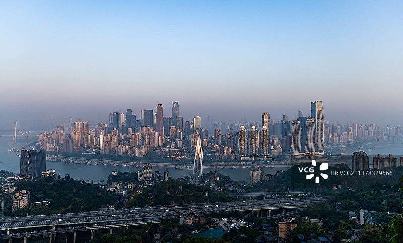 清晨的渝中区图片素材