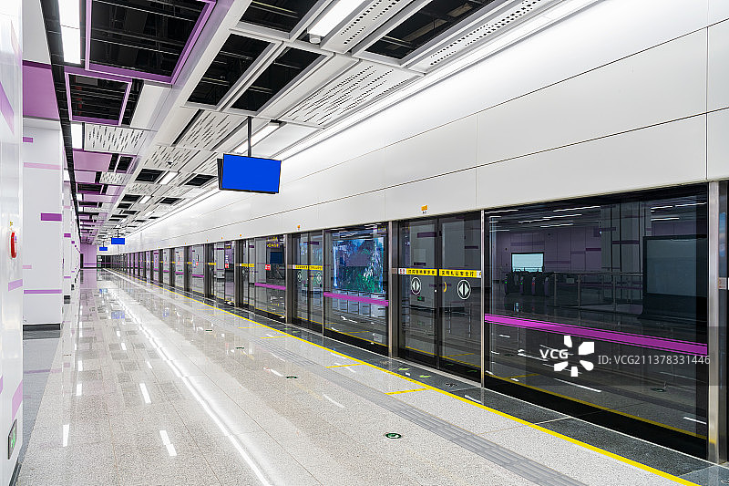 地铁车站站台层室内空间图片素材