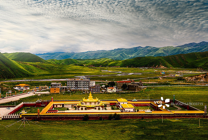 塔公草原图片素材