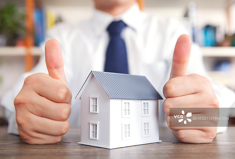 坚挺的房价图片素材