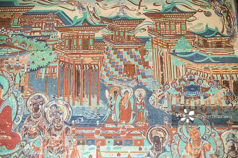 甘肃酒泉敦煌莫高窟博物馆中的莫高窟壁画复制件盛唐第217窟图片素材