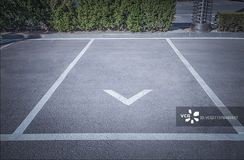 停车场停车位图片素材