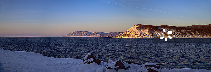 安加拉河口冬季的早晨图片素材
