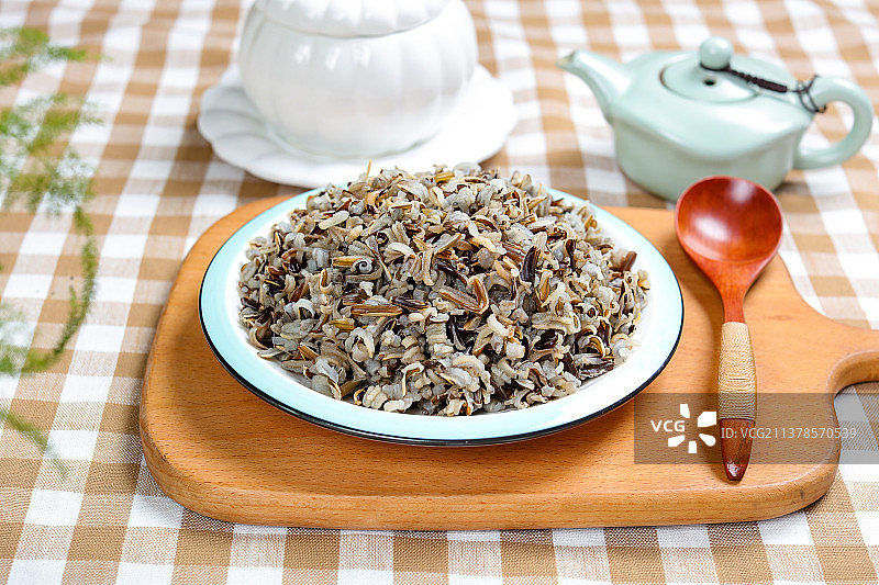 健康美味的菰米饭图片素材