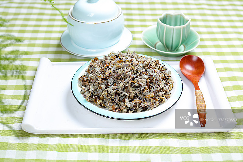 健康美味的菰米饭图片素材