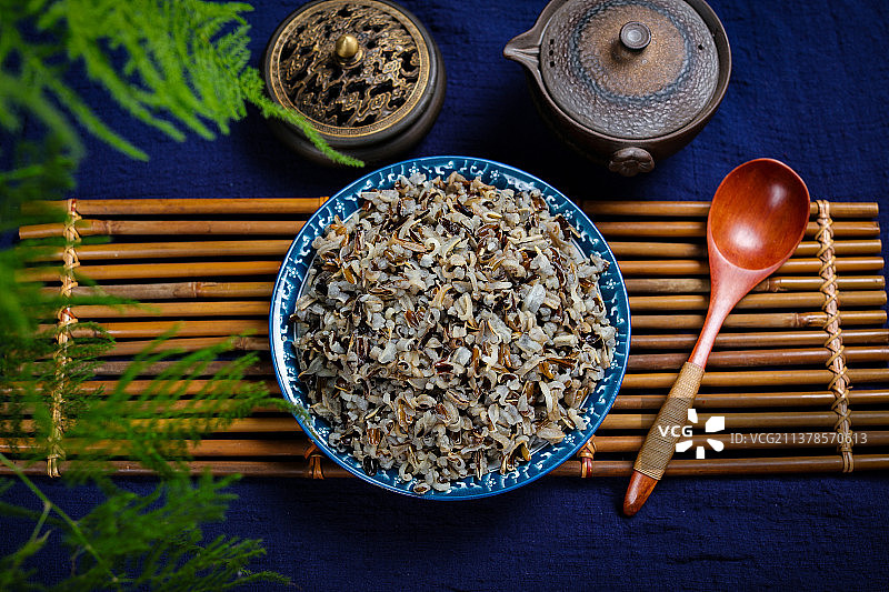 健康美味的菰米饭图片素材