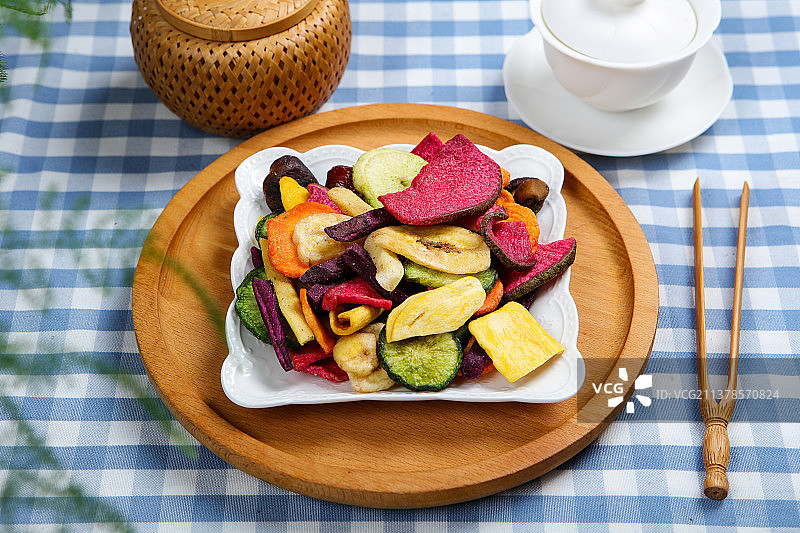 风味十足的美味果蔬脆图片素材