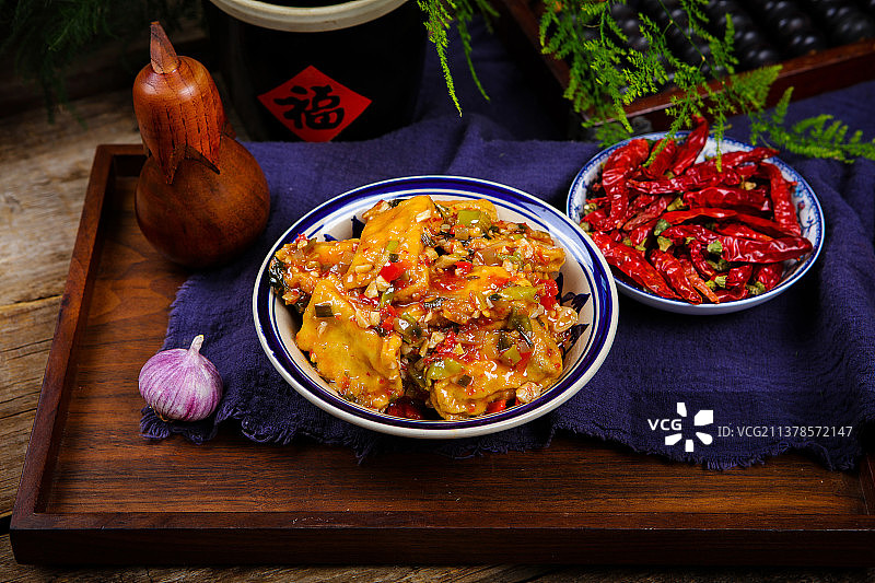 香甜鲜美的豆腐夹肉图片素材