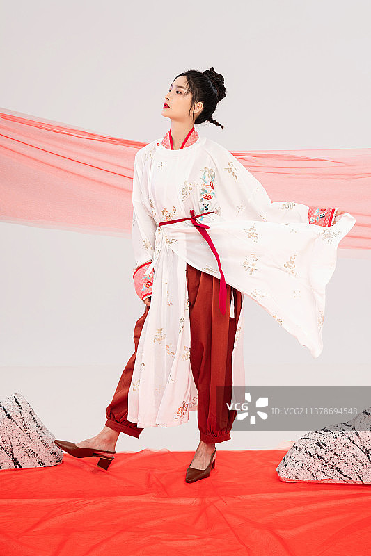 个性的古风美女图片素材