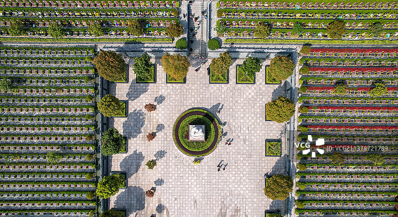 清明墓地扫墓图片素材