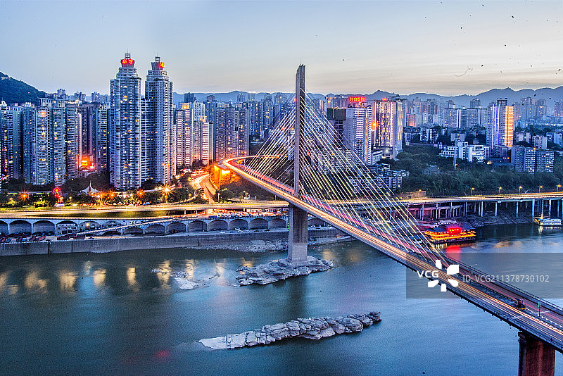 重庆嘉陵江石门大桥图片素材