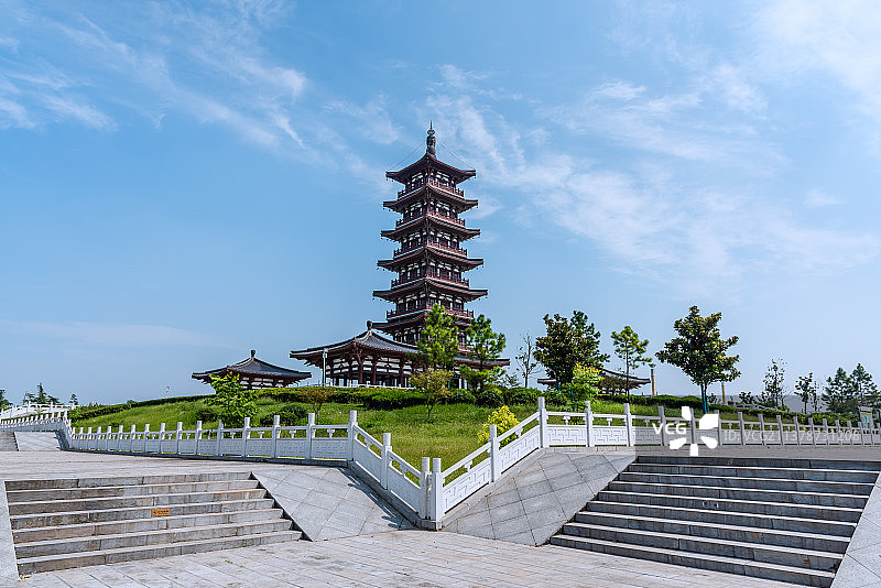中国安徽宿州灵璧钟馗文化园的馗风塔图片素材