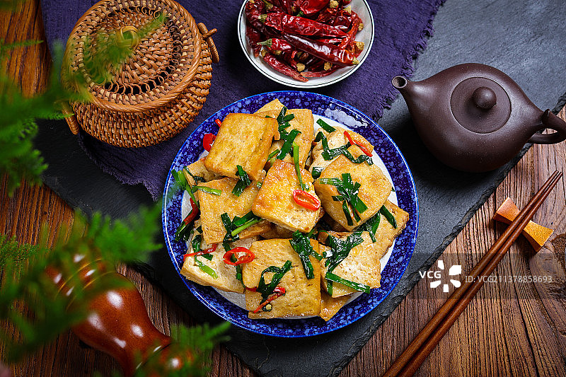 美味营养韭菜炒豆腐图片素材