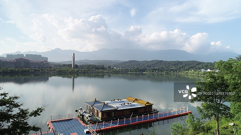 水上自然风光图片素材