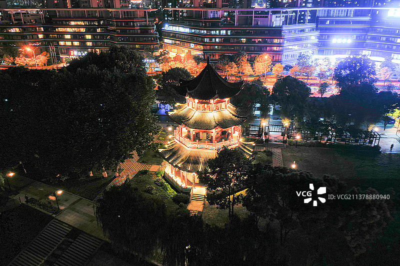 航拍武汉鹦鹉洲烟波亭夜景图片素材