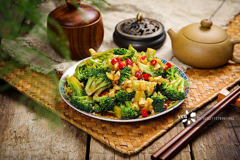 凉拌西蓝花图片素材