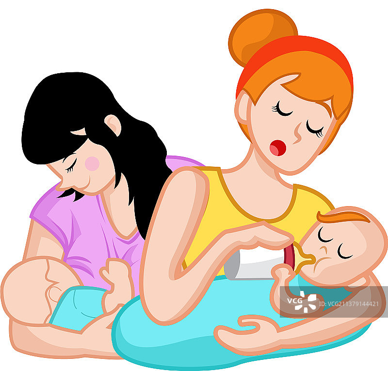女人在怀里喂儿子母乳图片素材