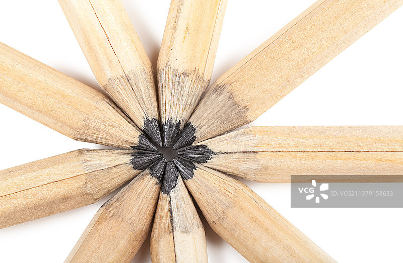 白色背景铅笔俯视图图片素材