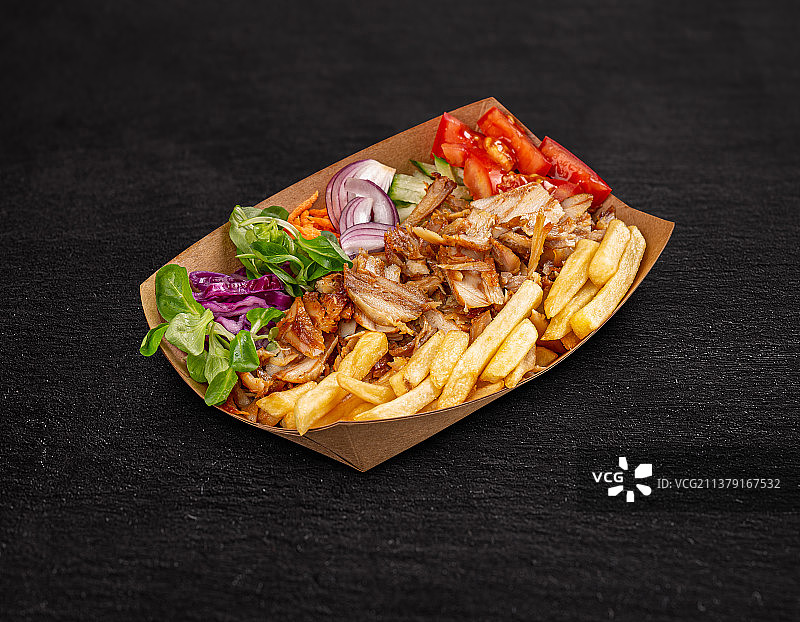 纸盘上的土耳其烤肉图片素材