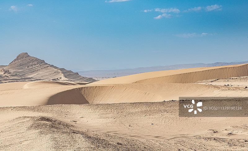 中国青海海西州芒涯市沙漠图片素材