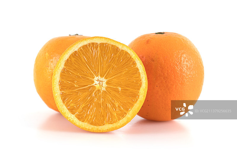 白背景上的橙子图片素材