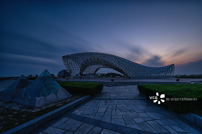 思南鱼暮光图片素材