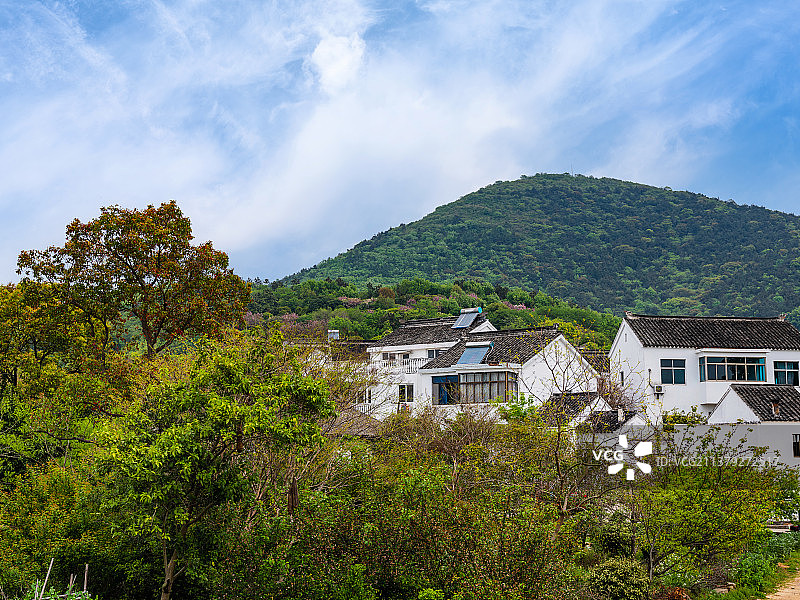 江苏苏州太湖风景区春天湖面天空图片素材