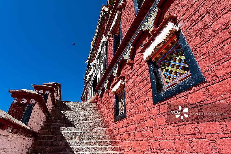 西藏拉萨直贡梯寺图片素材