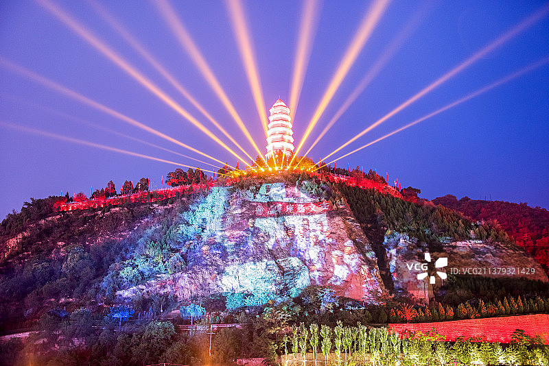 延安宝塔山灯光秀图片素材