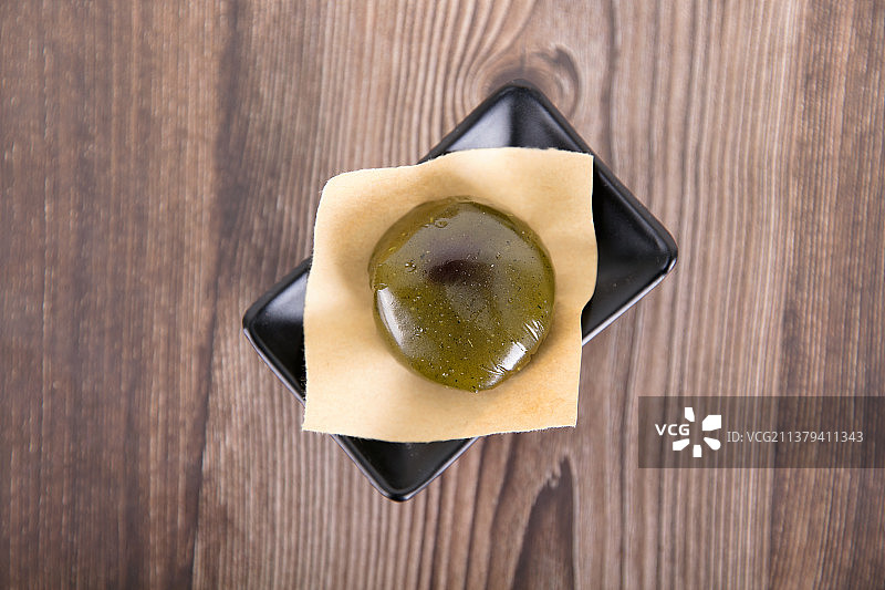 一个清明节的青团子图片素材