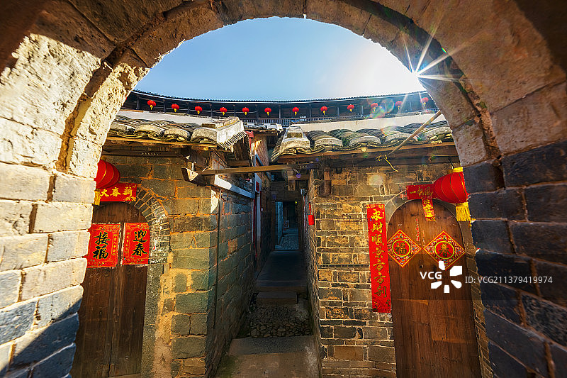 5A级旅游景区、福建省龙岩市永定区高北土楼群“圆楼之王”——承启楼（内部空间）图片素材