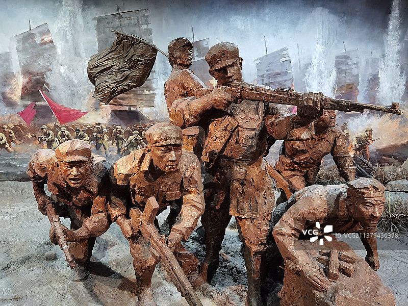 安徽省合肥市渡江战役纪念馆战斗场景群雕图片素材