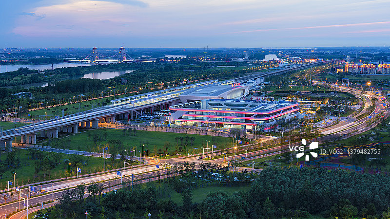 连镇高铁扬州东站图片素材