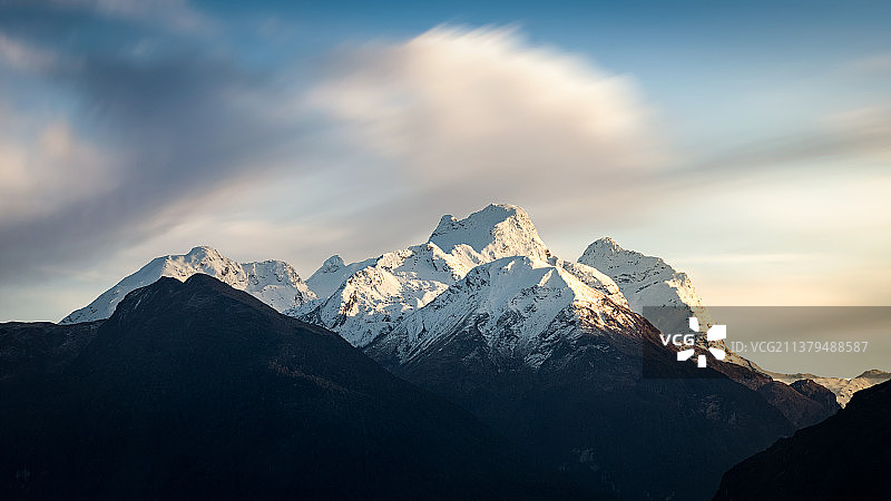 格林诺奇雪山 Snow Mountains in Glenorchy图片素材