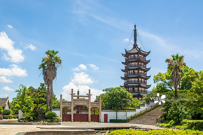 盐官古城 观潮胜地公园 占鳌塔 浙江嘉兴海宁市盐官古镇  地标古建筑 文物图片素材