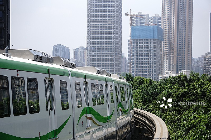 重庆轻轨二号线 曾家岩站图片素材