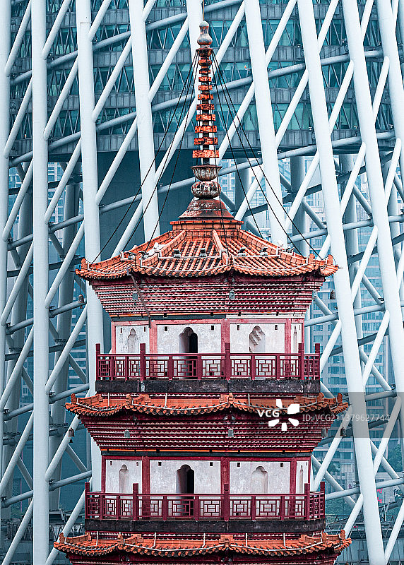 赤岗塔and广州塔图片素材