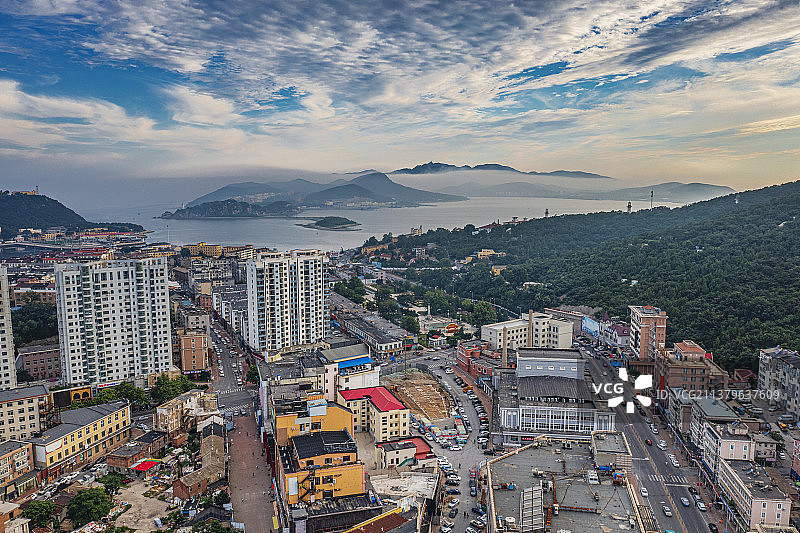 航拍大连旅顺口区入海口市容风光图片素材