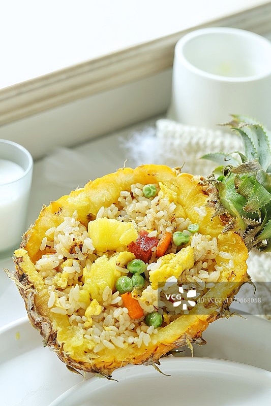 菠萝炒饭图片素材