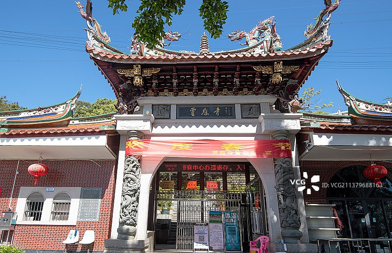 闽南著名的千年古刹泉州南安灵应寺图片素材