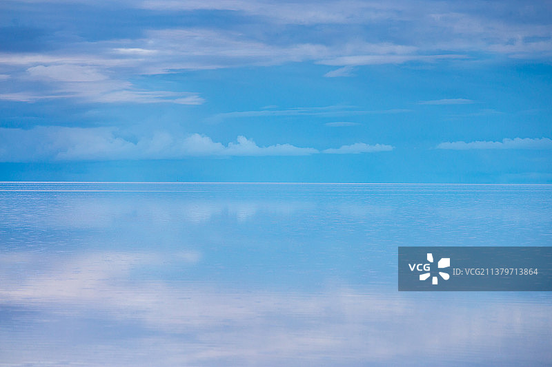 玻利维亚乌尤尼天空之境图片素材