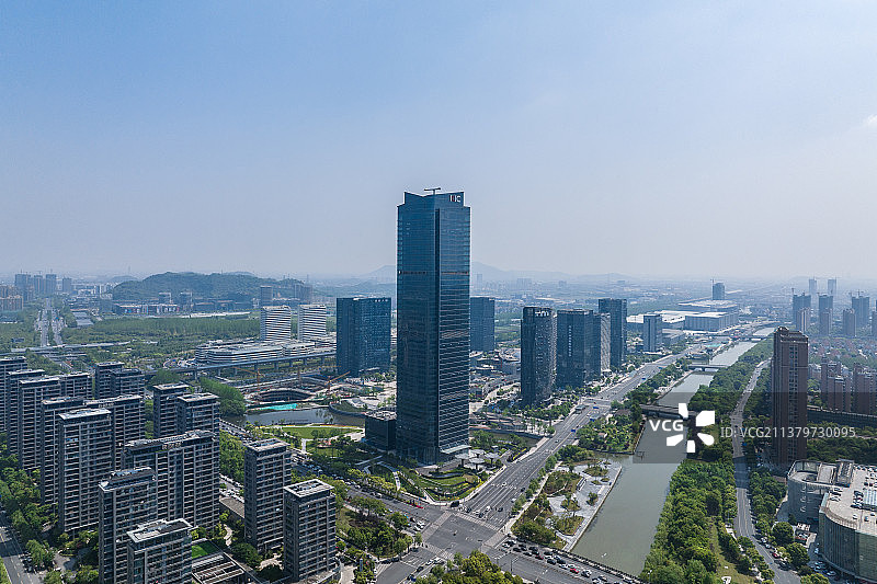 航拍绍兴柯桥CBD城市天际线白昼风光图片素材